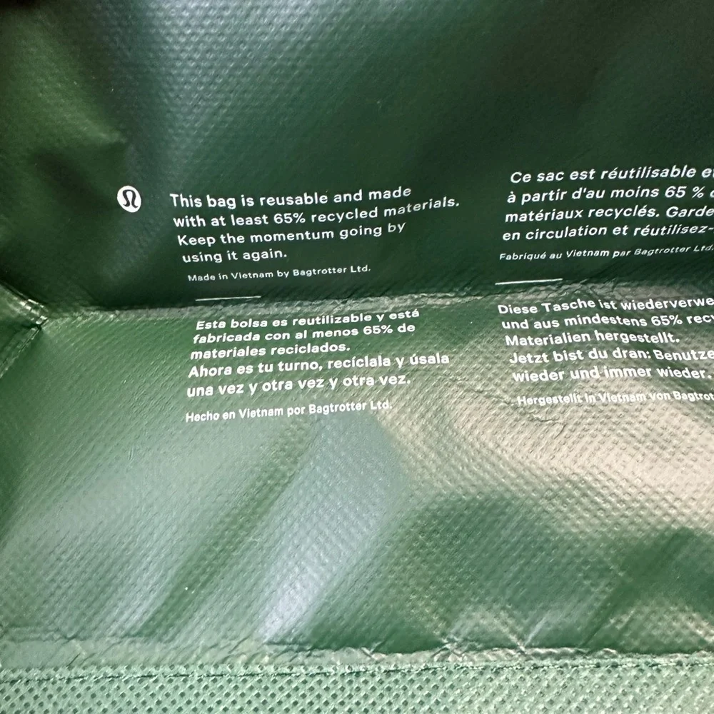 Lululemon Large recyclable reusable tote shopping bag green/white